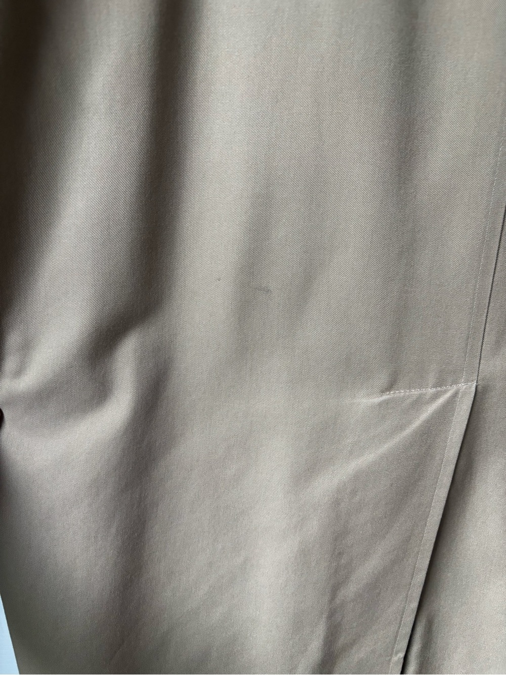 Burberry Beige Trench Coat with Signature Check Lining - Picture 8 of 8